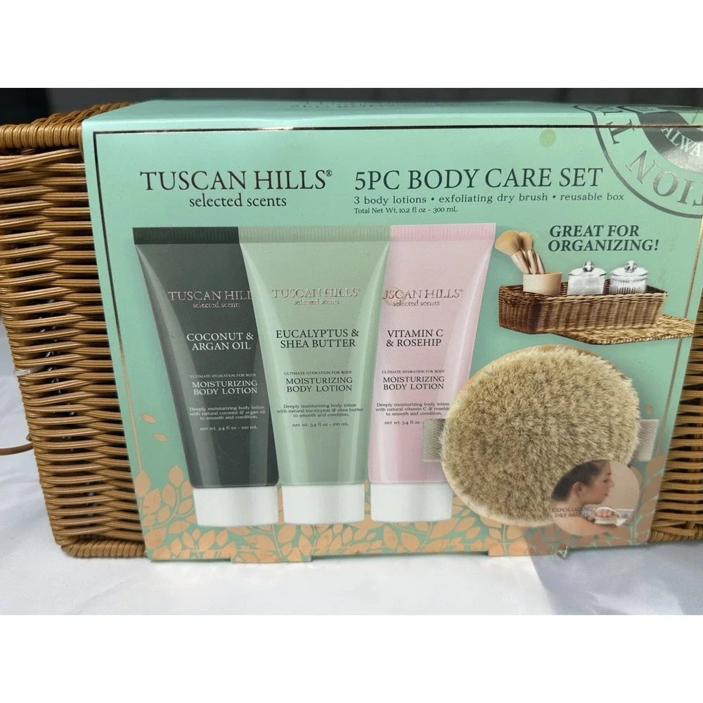 Tuscan Hills 5 pc Body Care Set with Exfoliating‎ Brush & Storage Basket New